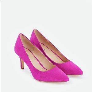 BRAND NEW IN BOX Magenta Faux Suede Pointed Pumps